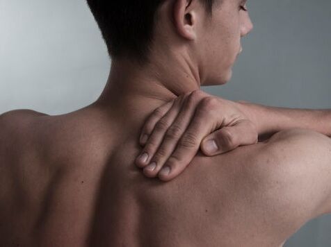 hátfájás nyaki osteochondrosissal